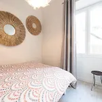 Appartement Le Petit Jean- Pres Gare Et Tram - Supermarchés - Wifi - *