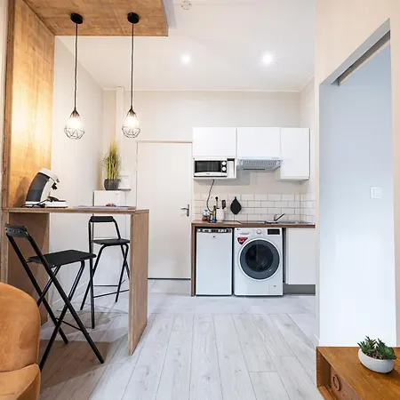 Apartament Le Petit Jean- Pres Gare Et Tram - Supermarches - Wifi - *