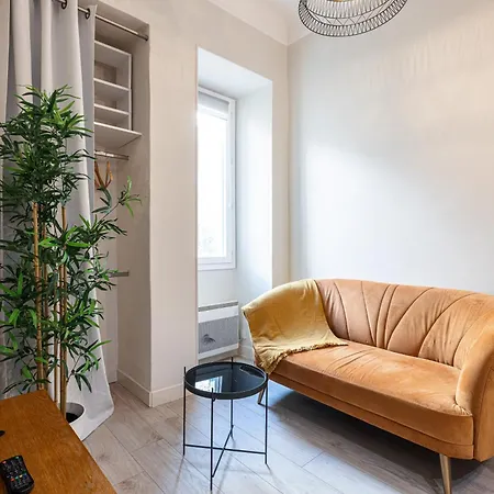 Le Petit Jean- Pres Gare Et Tram - Supermarches - Wifi - Apartament